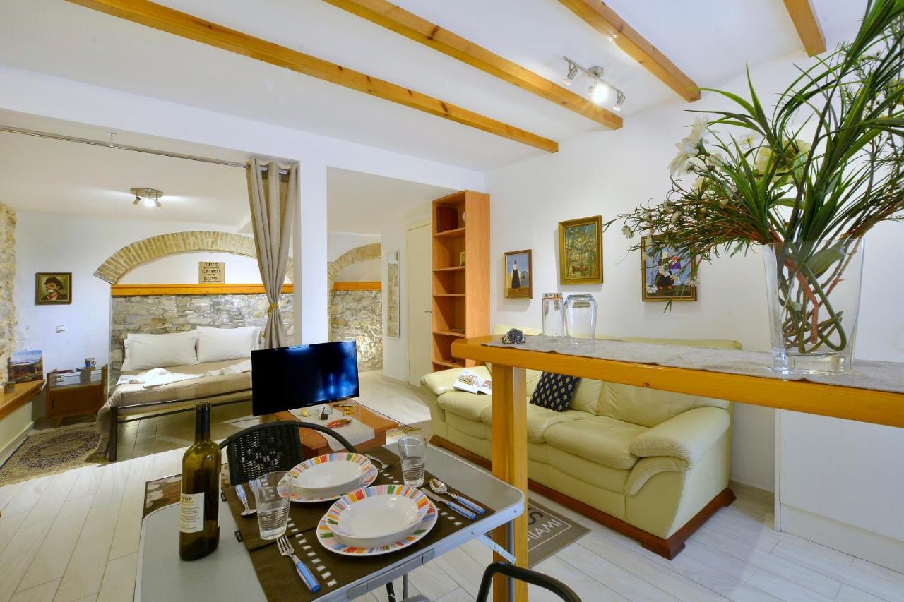 Studio In Corfu Town Exterior foto
